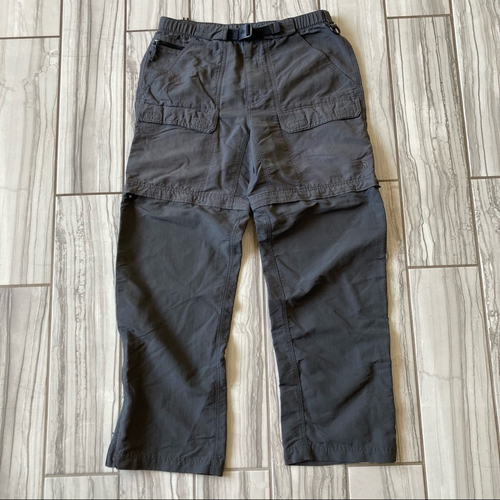 The North Face pants/shorts. EUC